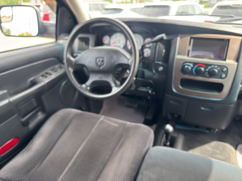 2003 Dodge Ram Pickup Base
