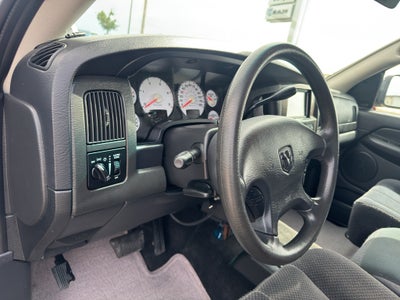 2003 Dodge Ram Pickup Base