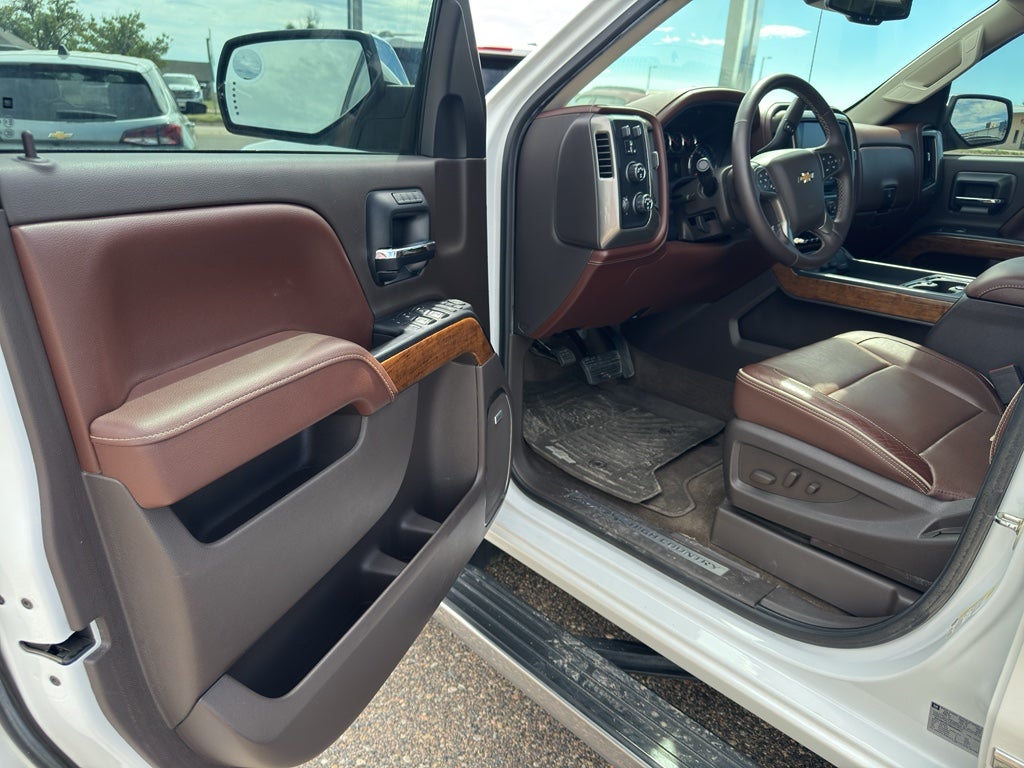 2017 Chevrolet Silverado High Country