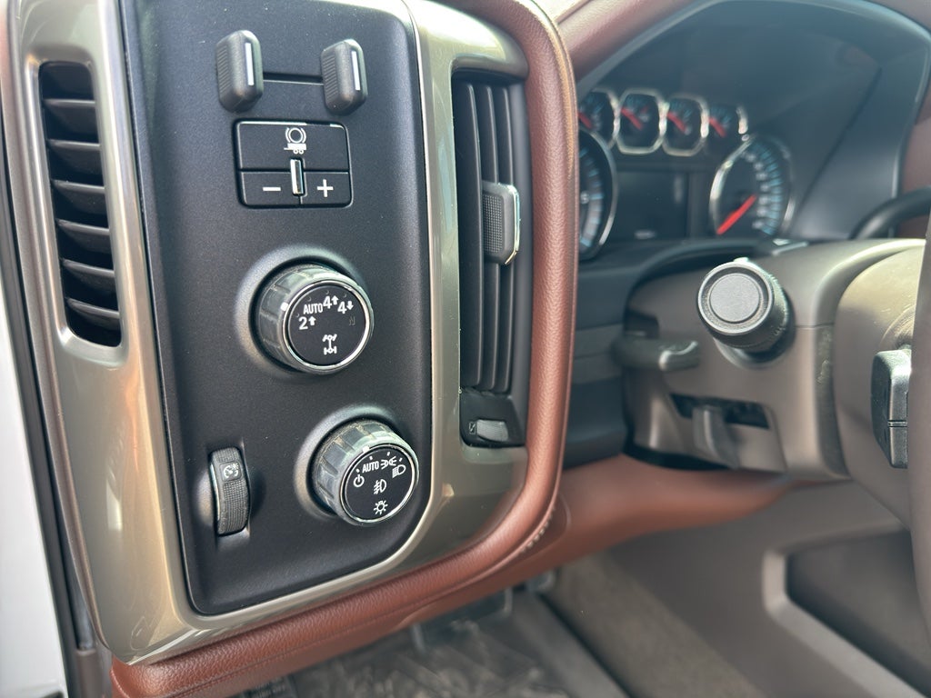 2017 Chevrolet Silverado High Country
