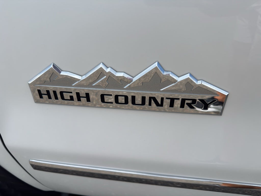 2017 Chevrolet Silverado High Country