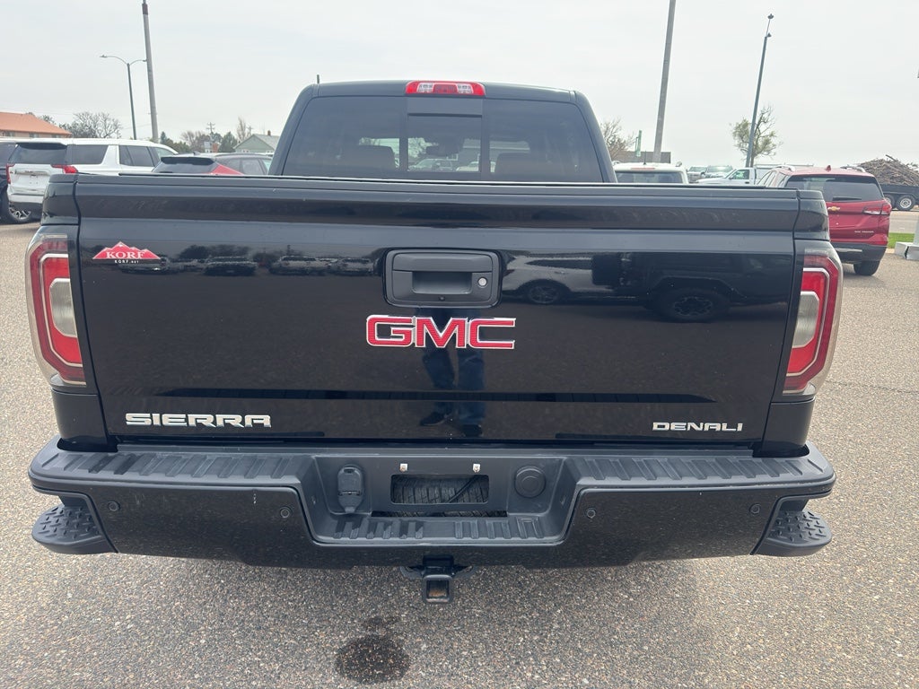 2017 GMC Sierra Denali