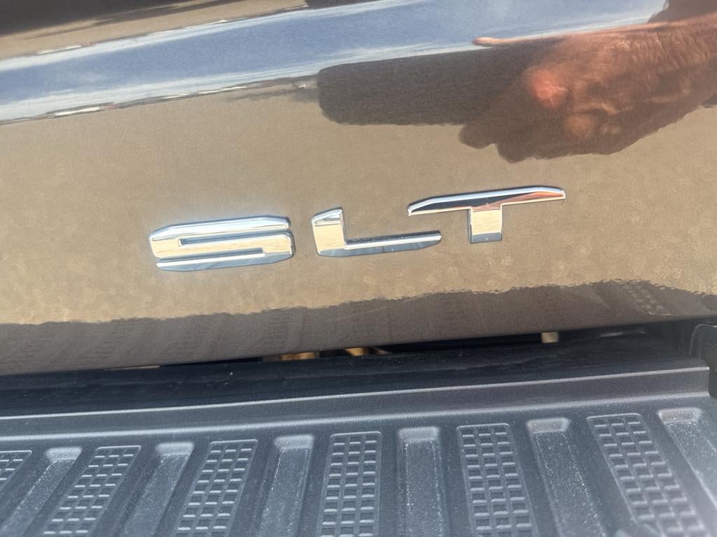 2021 GMC Sierra SLT