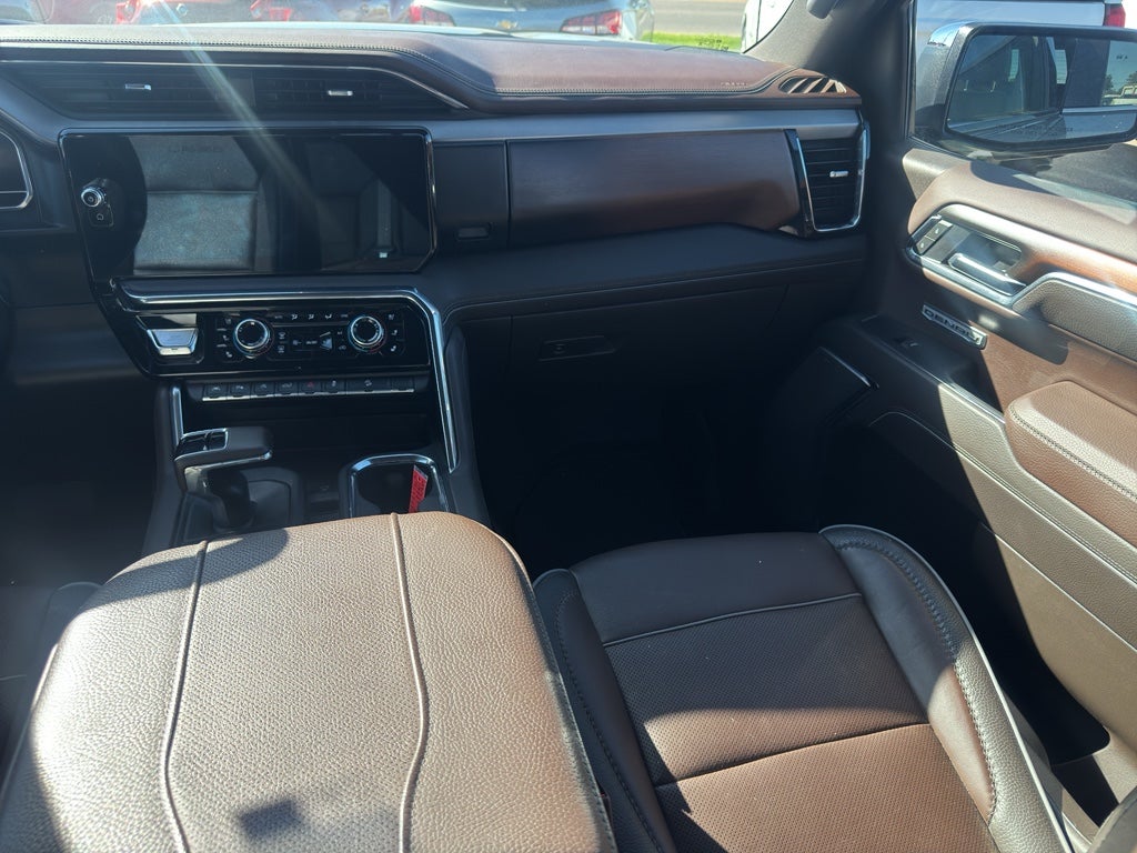 2025 GMC Sierra Denali