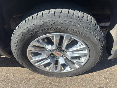 2025 GMC Sierra Denali