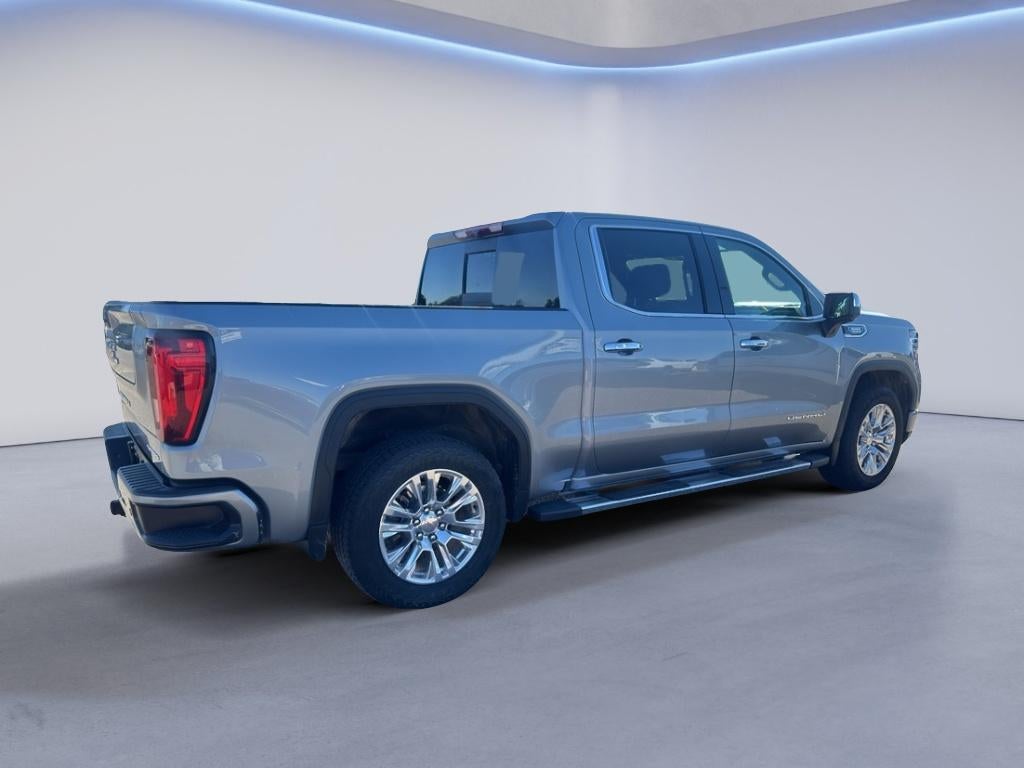 2025 GMC Sierra Denali