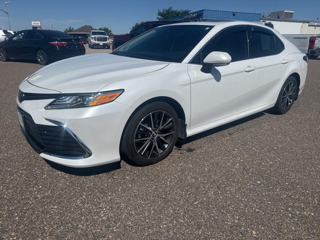 2023 Toyota Camry Hybrid Hybrid XLE