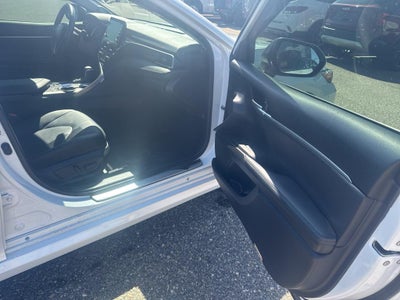 2023 Toyota Camry Hybrid Hybrid XLE