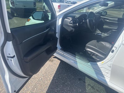 2023 Toyota Camry Hybrid Hybrid XLE