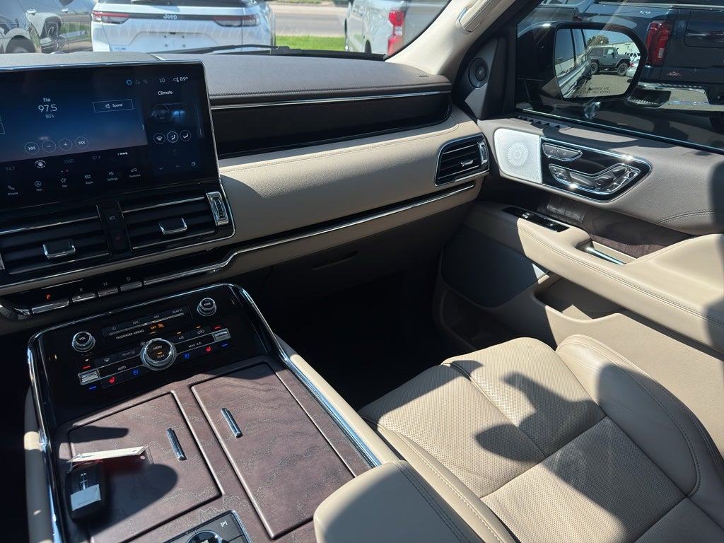 2024 Lincoln Navigator Reserve