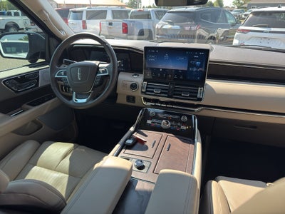 2024 Lincoln Navigator Reserve