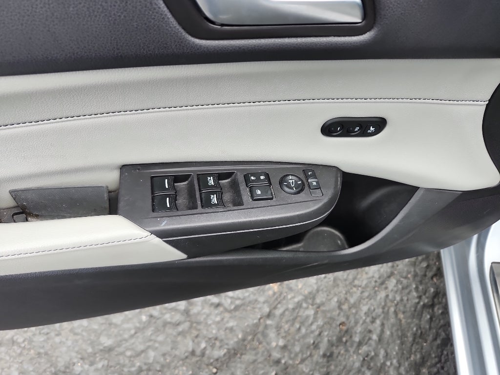 2020 Acura ILX w/Technology Pkg