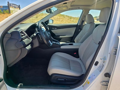 2022 Honda Insight Touring