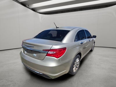 2014 Chrysler 200 Limited