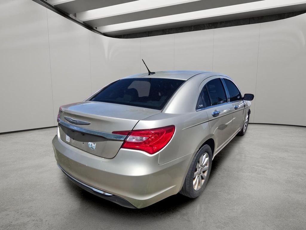 2014 Chrysler 200 Limited