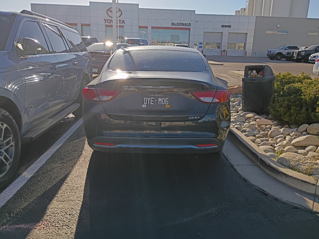 2016 Chrysler 200 Limited