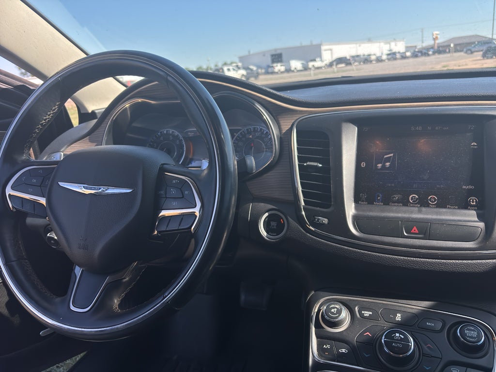 2015 Chrysler 200 C