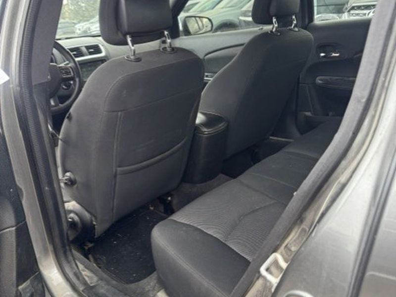 2013 Dodge Avenger SE V6