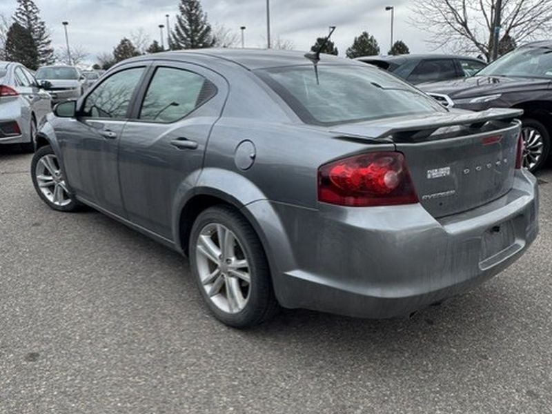 2013 Dodge Avenger SE V6