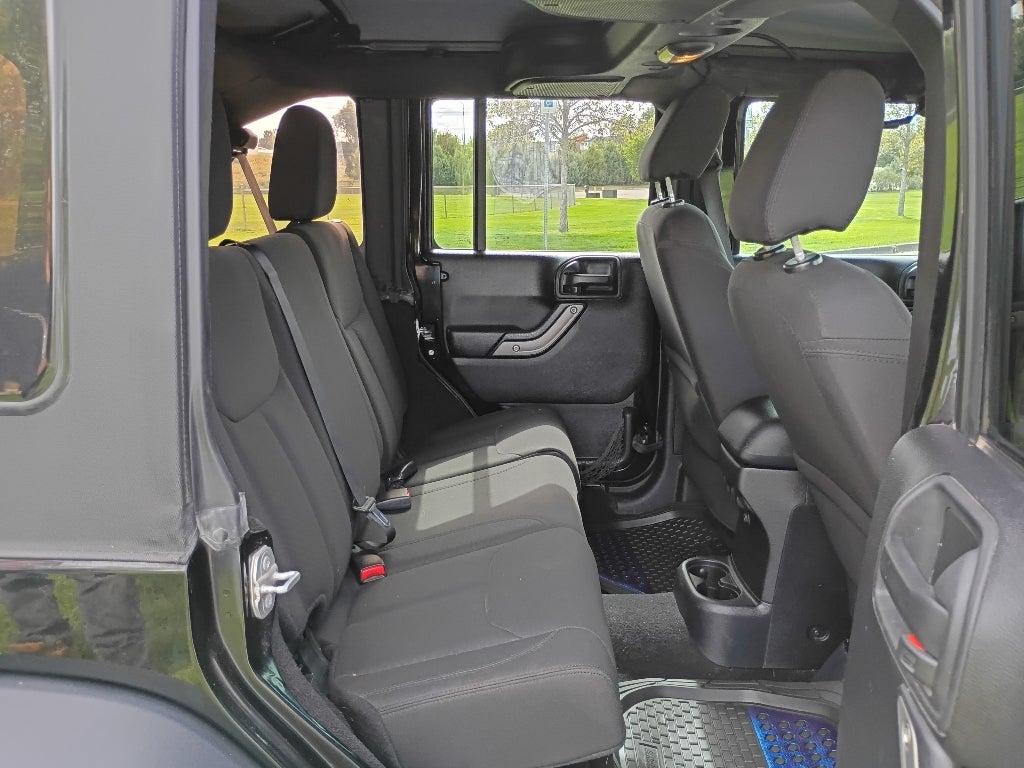 2016 Jeep Wrangler Unlimited Sport