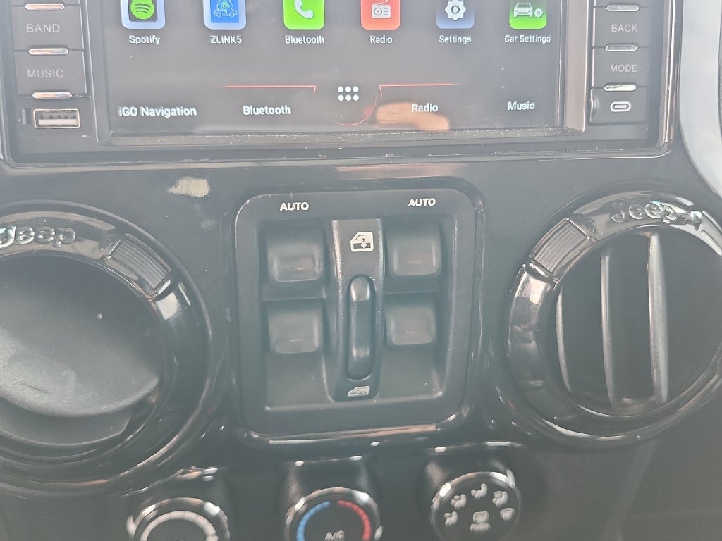 2017 Jeep Wrangler Unlimited Winter