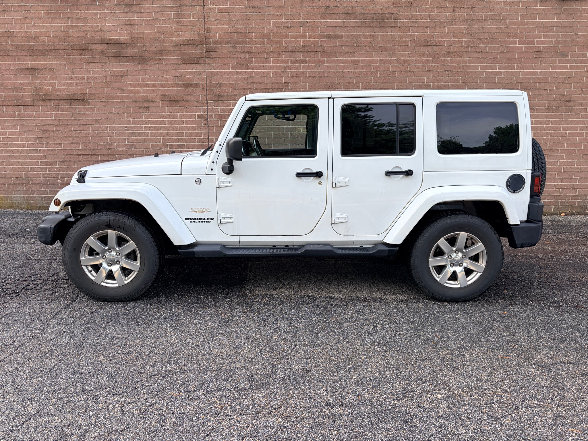 2013 Jeep Wrangler Unlimited Sahara