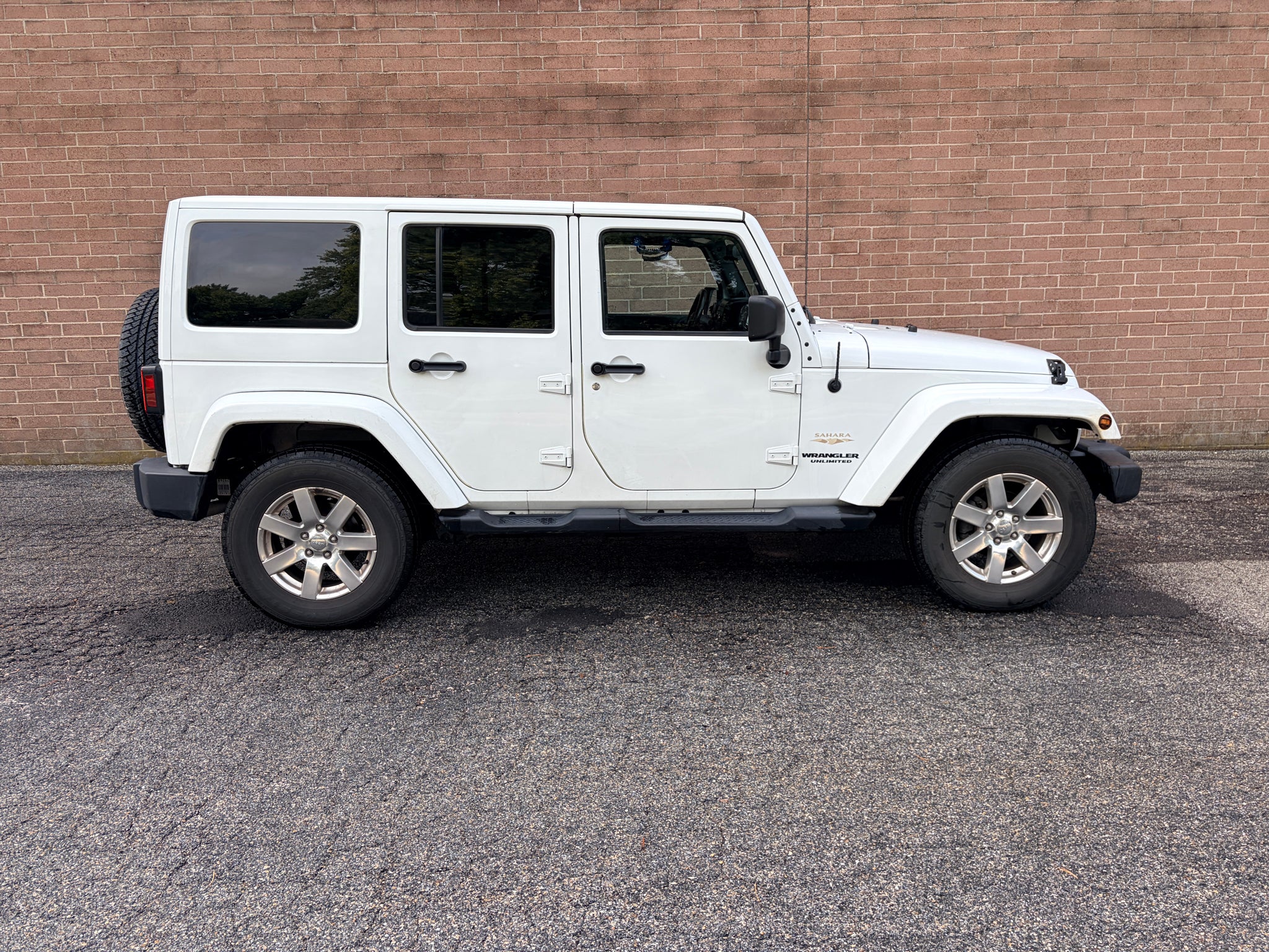 2013 Jeep Wrangler Unlimited Sahara