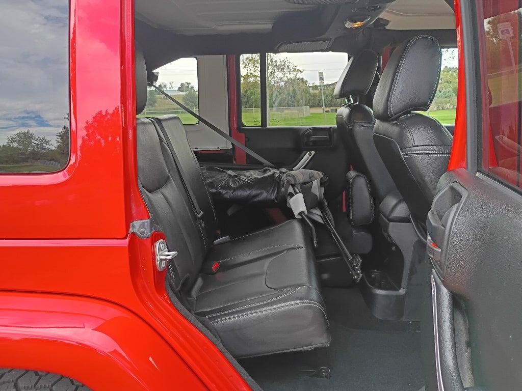 2017 Jeep Wrangler Unlimited Sahara