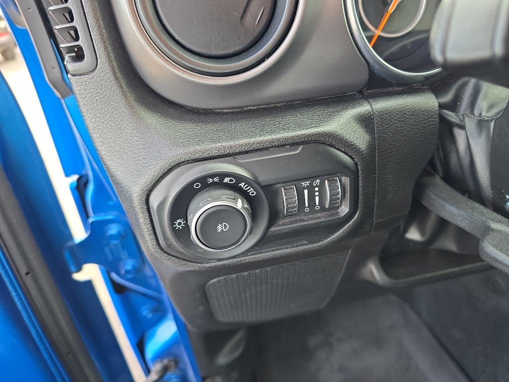 2022 Jeep Wrangler Unlimited Willys