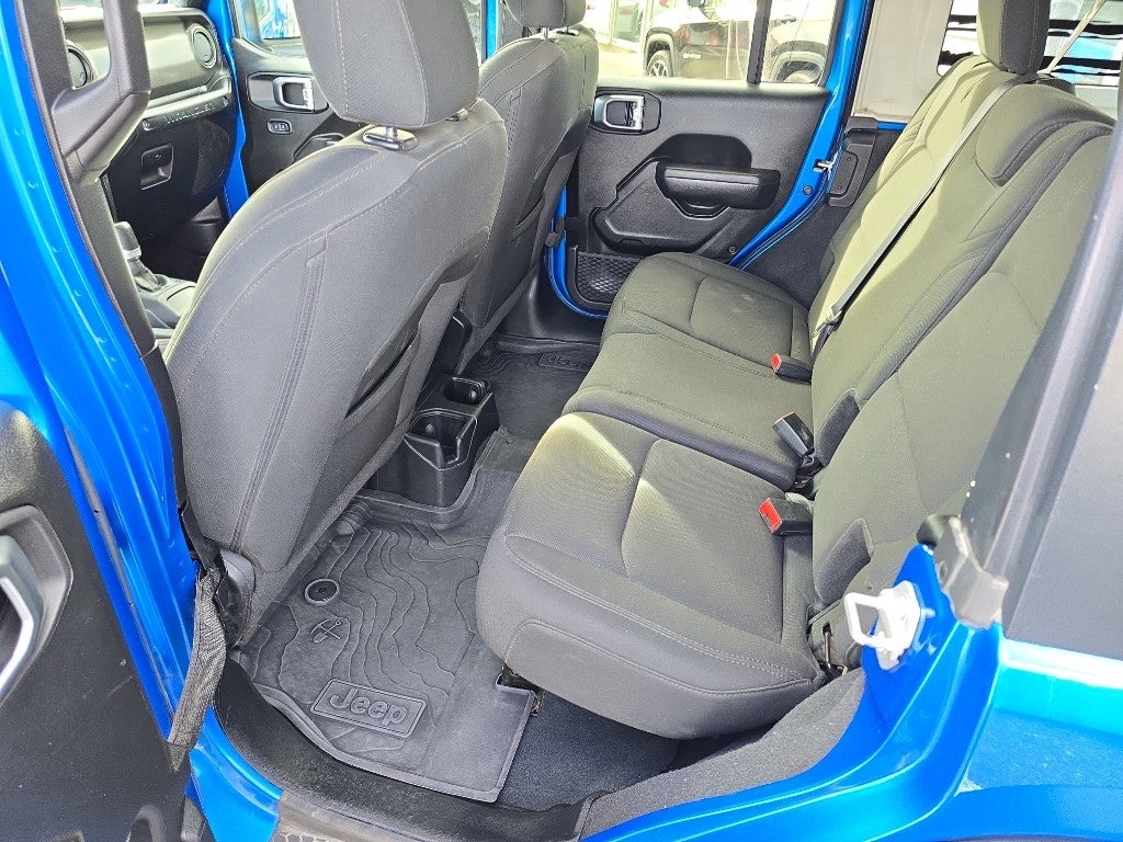 2022 Jeep Wrangler Unlimited Willys