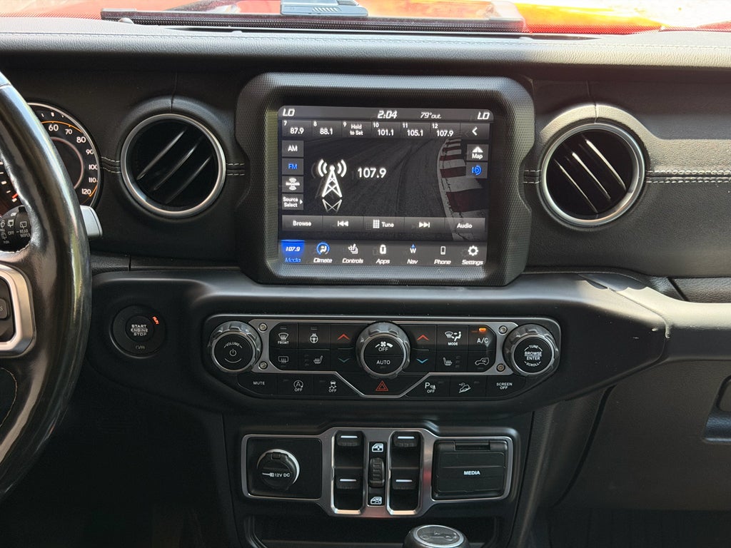 2020 Jeep Wrangler Sahara