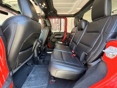 2020 Jeep Wrangler Sahara