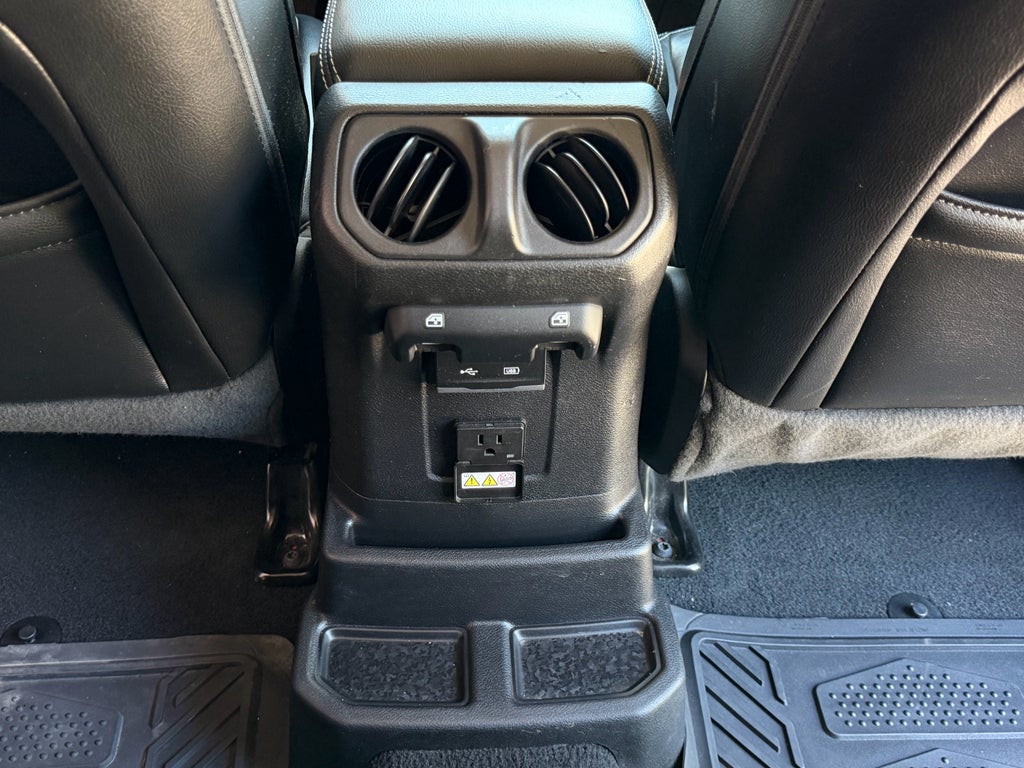 2020 Jeep Wrangler Sahara