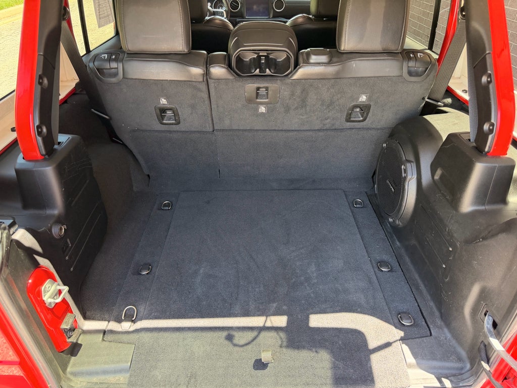 2020 Jeep Wrangler Sahara