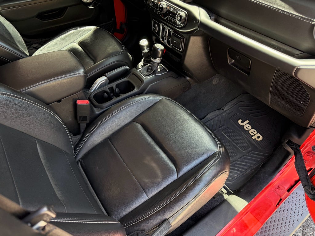 2020 Jeep Wrangler Sahara