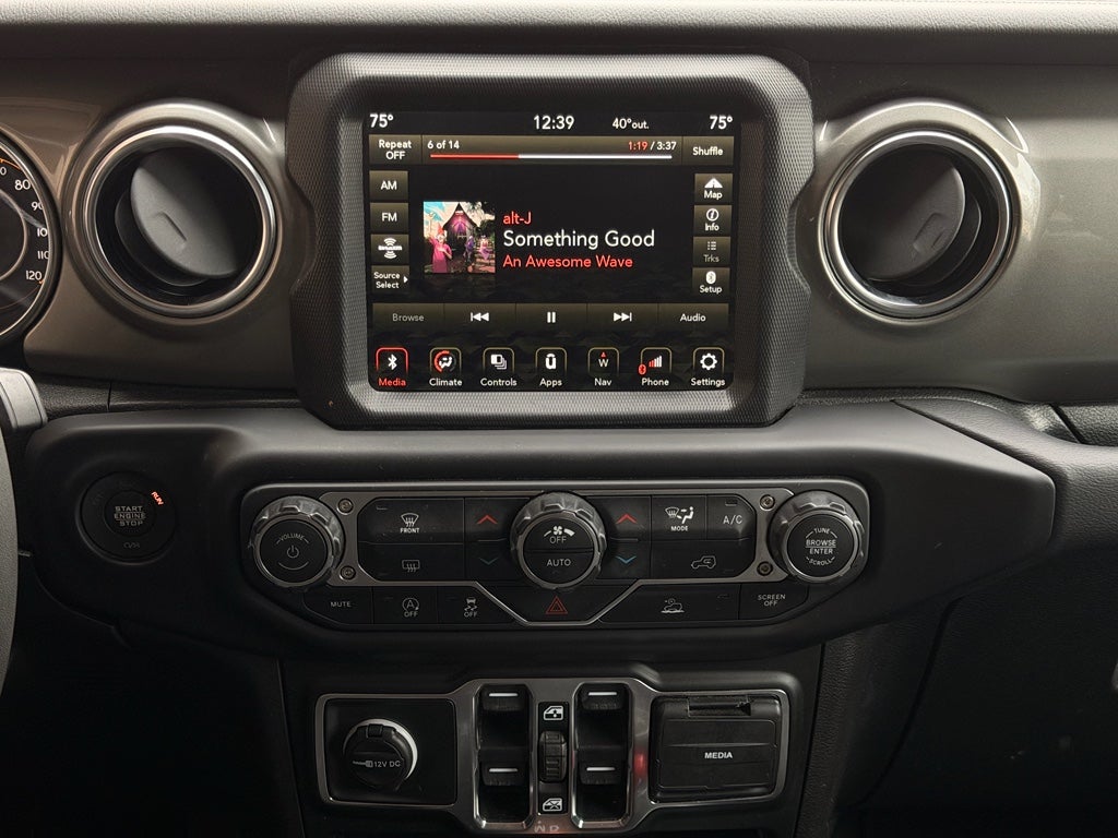 2023 Jeep Wrangler Sahara