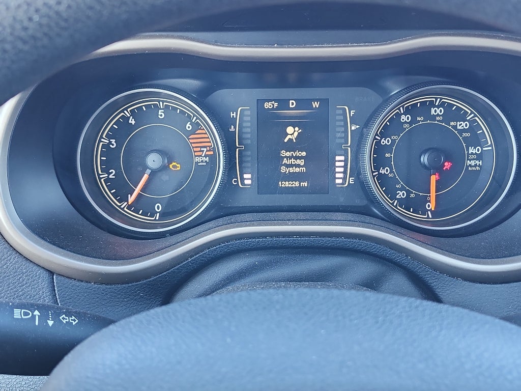 2016 Jeep Cherokee Sport