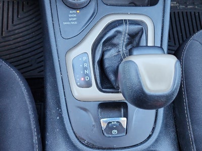 2016 Jeep Cherokee Sport