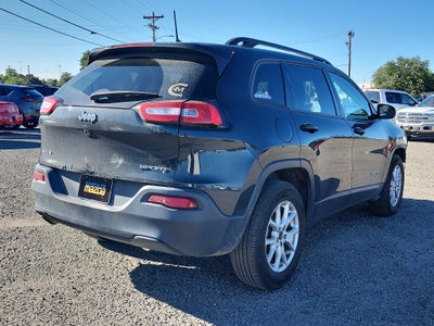 2016 Jeep Cherokee Sport