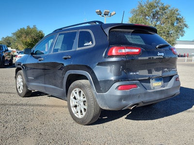 2016 Jeep Cherokee Sport