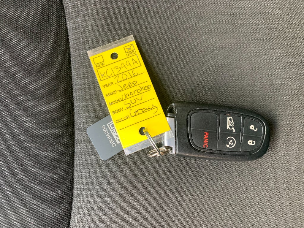 2016 Jeep Cherokee Altitude