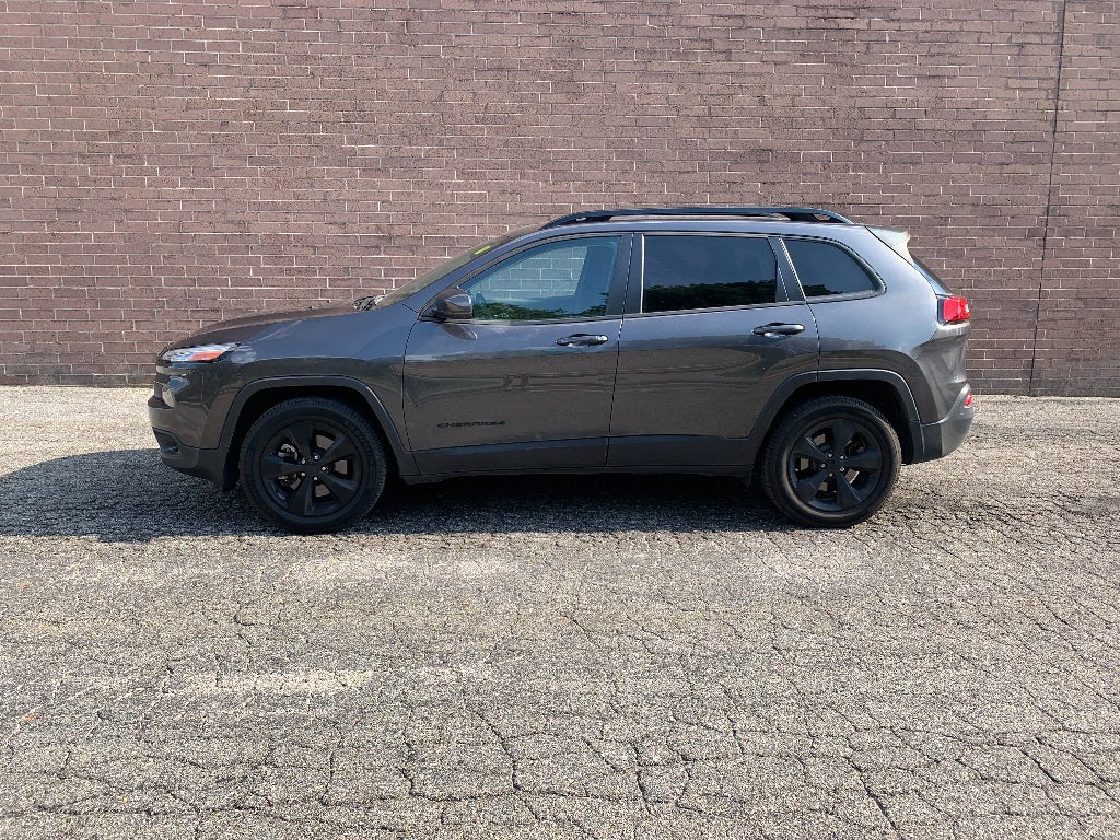 2016 Jeep Cherokee Altitude