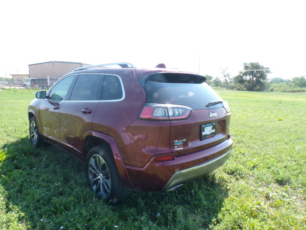 2019 Jeep Cherokee Overland
