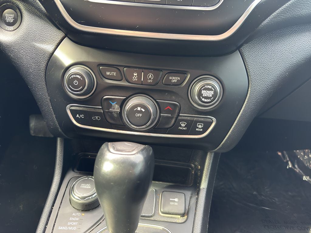 2021 Jeep Cherokee Latitude Plus