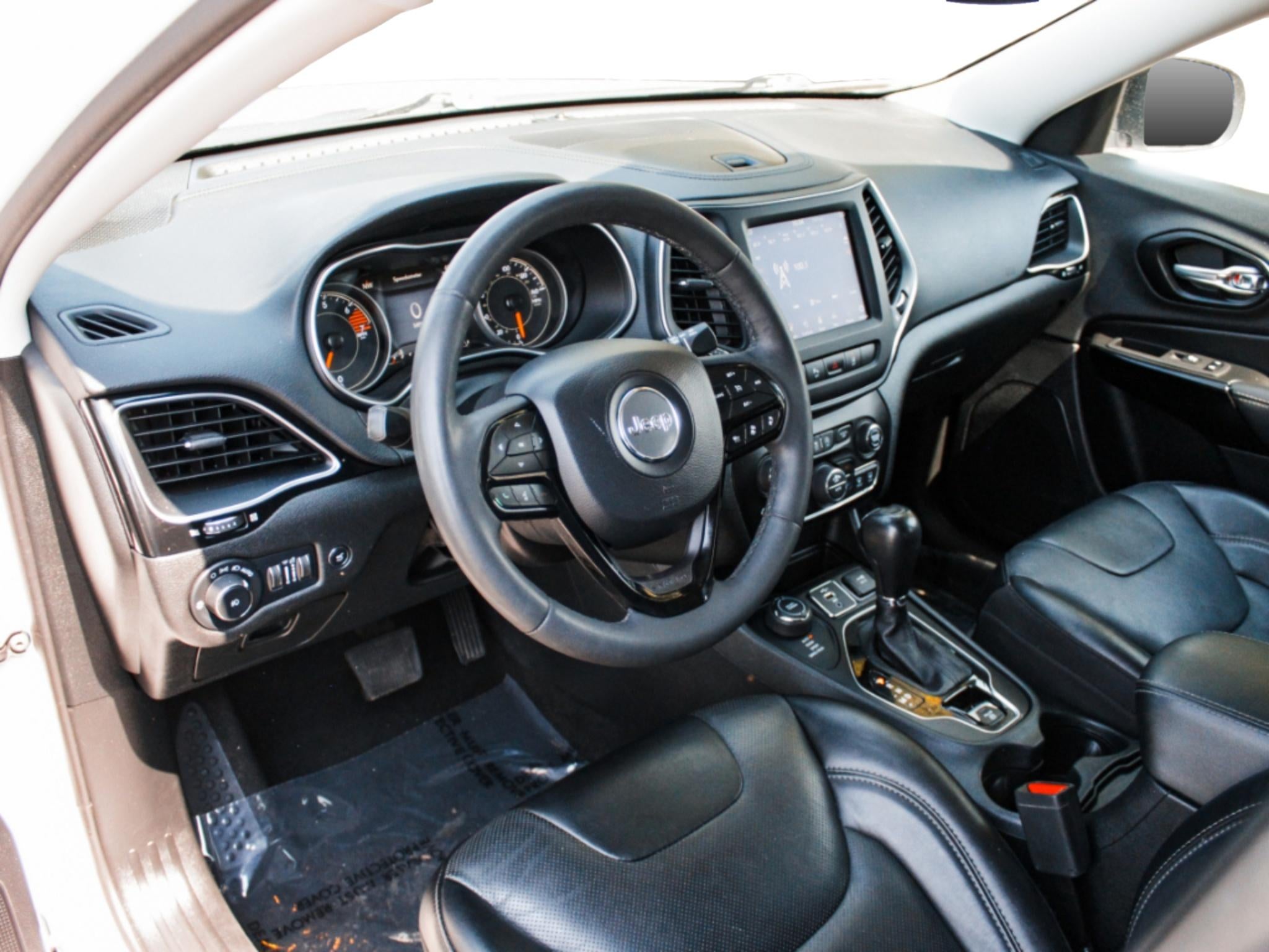 2023 Jeep Cherokee Altitude Lux