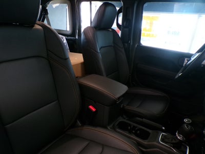 2026 Jeep Wrangler Sahara Woody