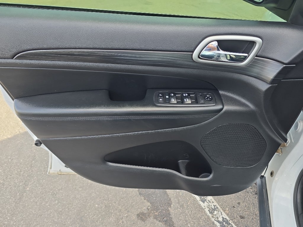 2019 Jeep Grand Cherokee Laredo E