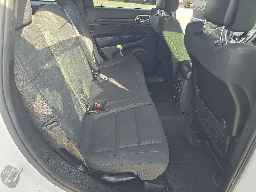 2019 Jeep Grand Cherokee Laredo E