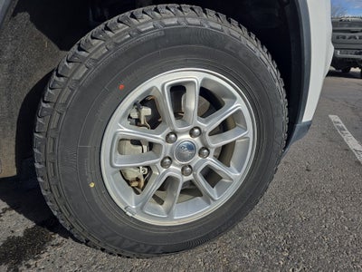 2019 Jeep Grand Cherokee Laredo E