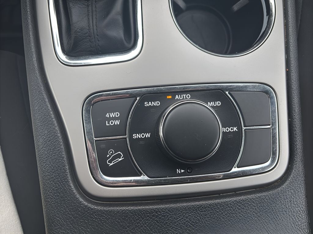 2018 Jeep Grand Cherokee Laredo E